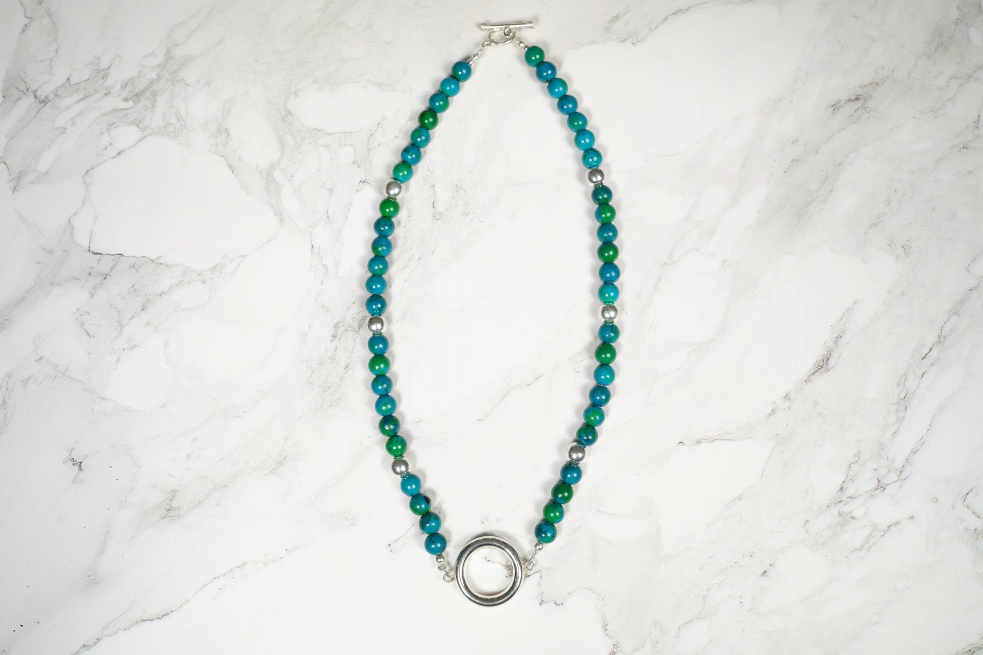 Juego De Collar y Aretes Verde con Dije Aro Plata